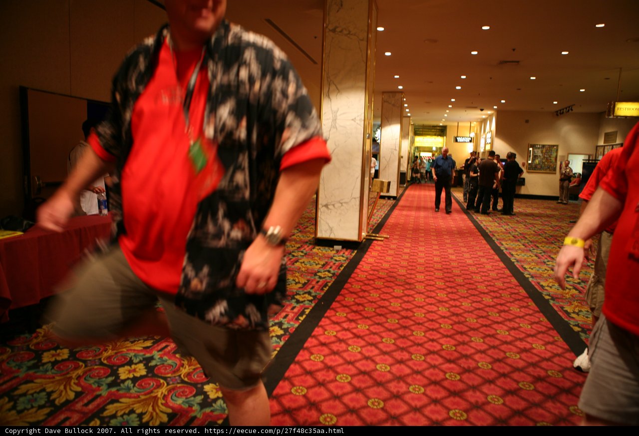 Red Shirt Fashion at DEFCON Day 1