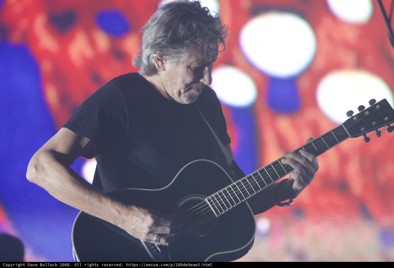 Roger Waters Rocks the Stage with His Acoustic Guitar