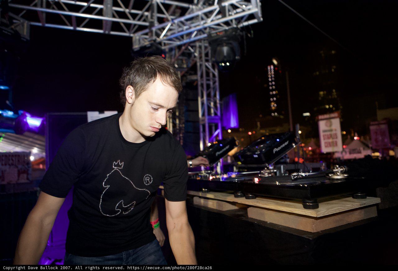 Nighttime DJ Set