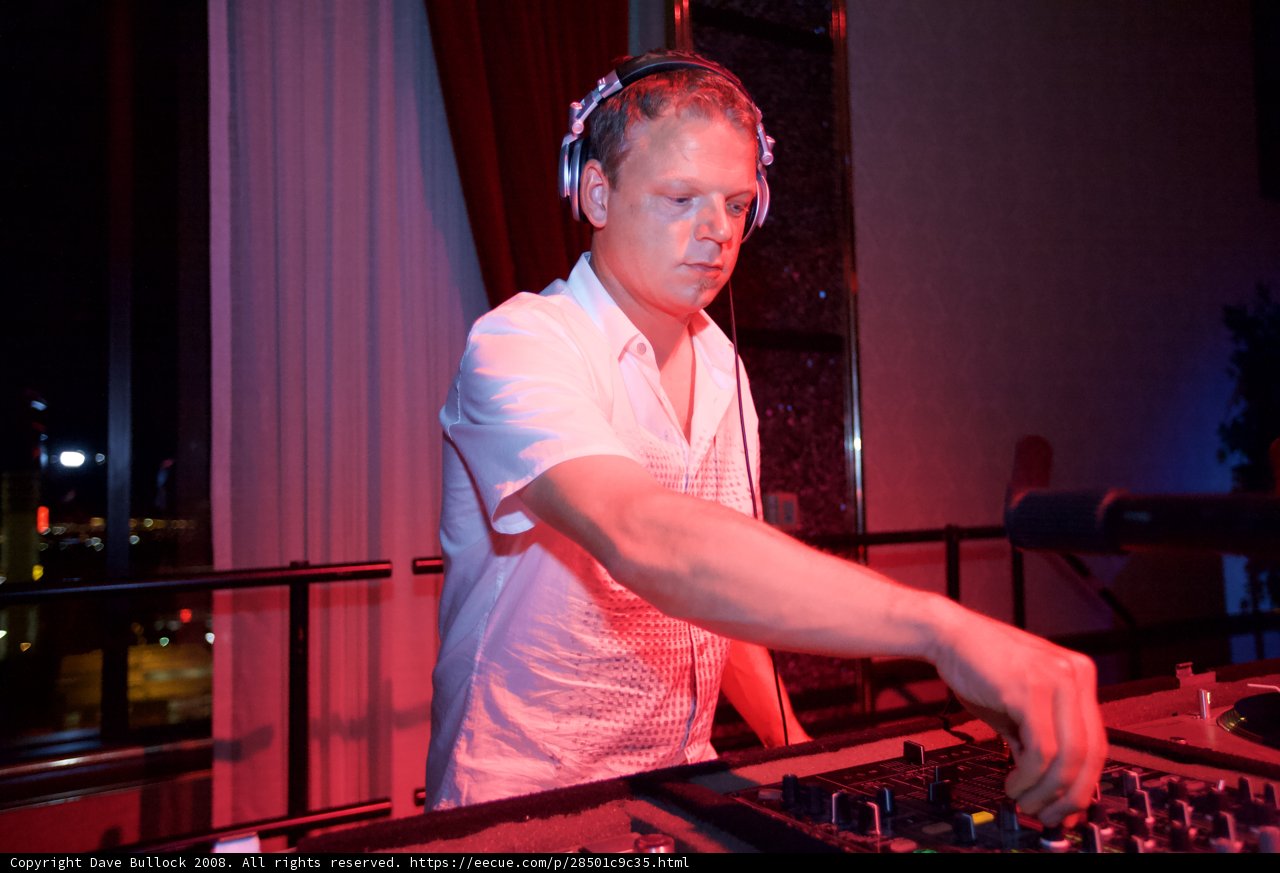 Rocking the Turntable