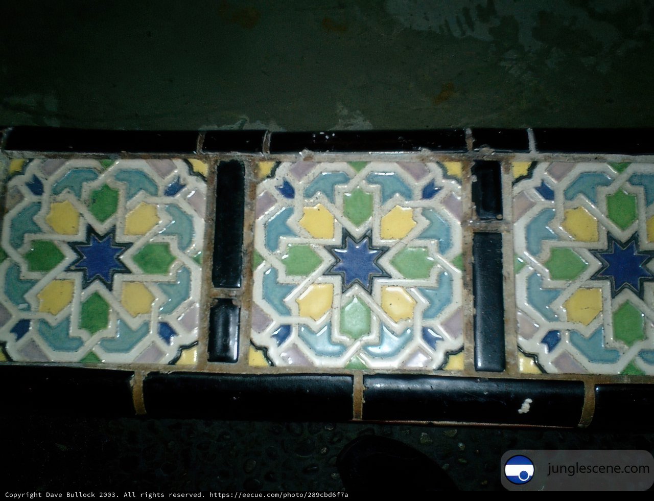 Colorful Tiles on a Monochromatic Floor