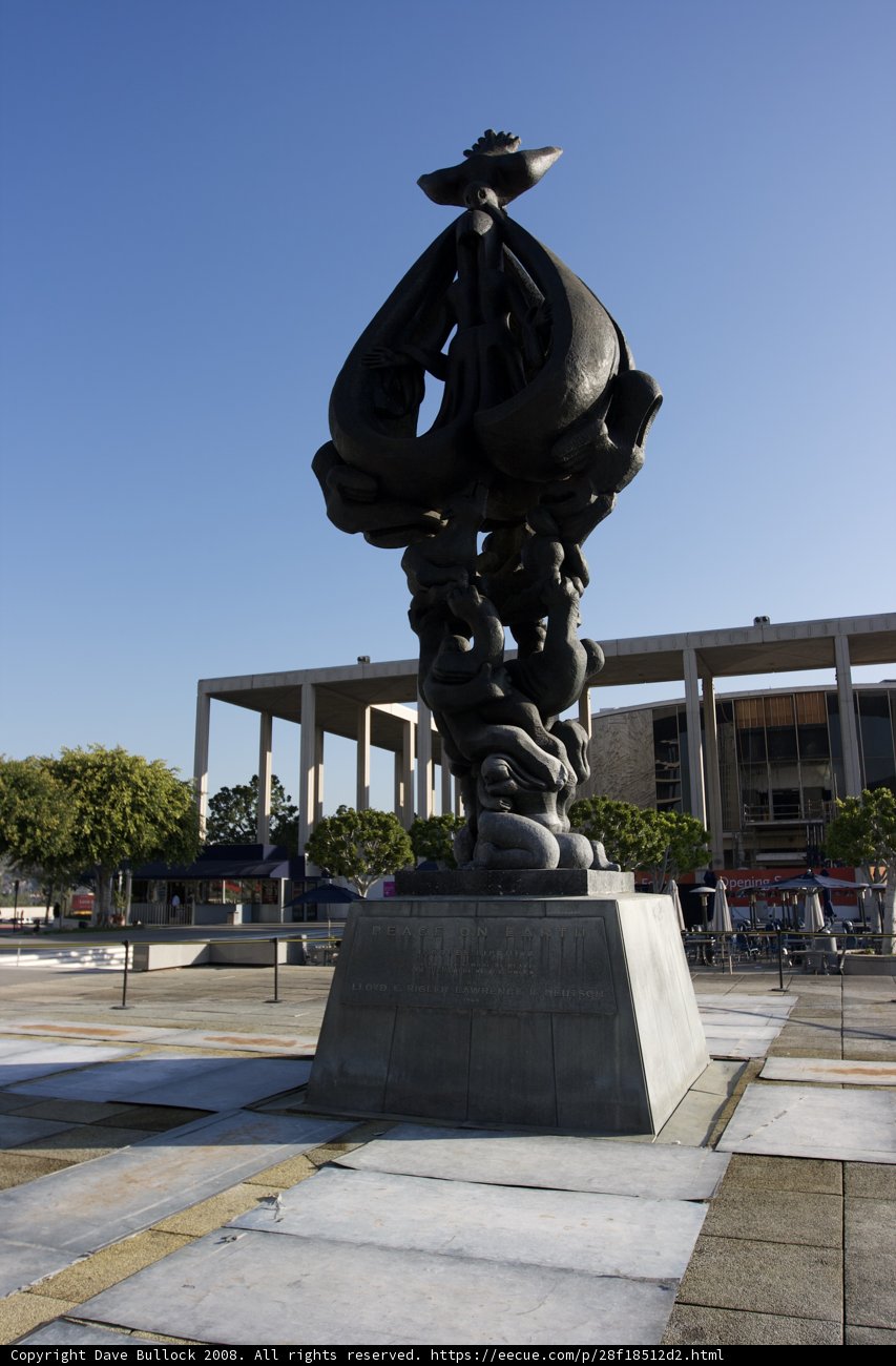 The Monumental Umbrella Man