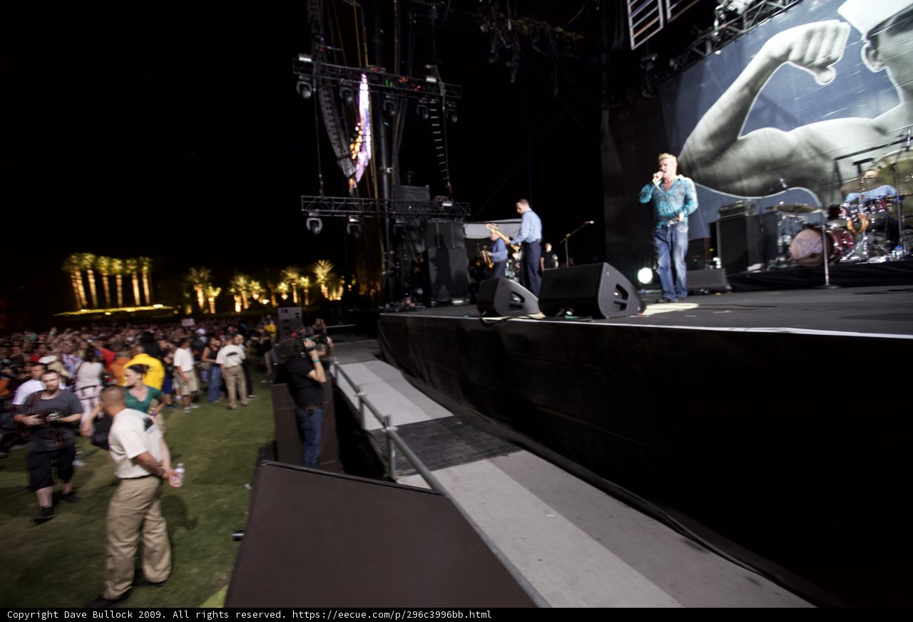 Rocking the Stage: A Captivating Concert Performance