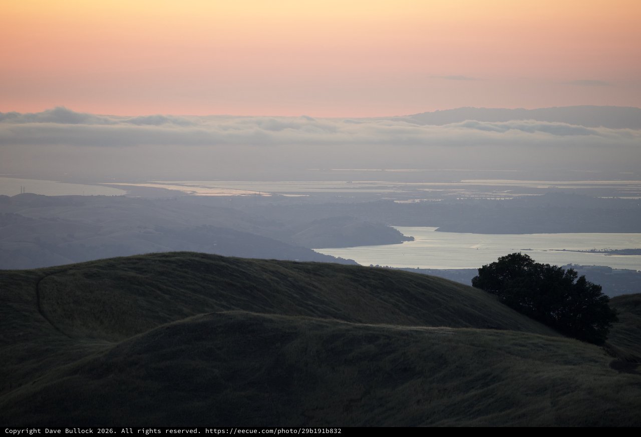 Golden Dusk Over San Francisco Bay from Diablo