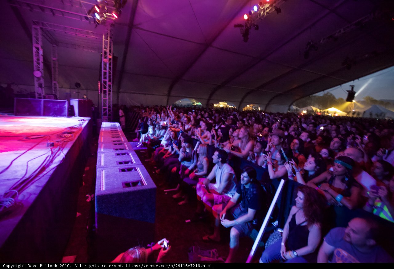 Coachella Nightlife: A Thrilling Concert Experience