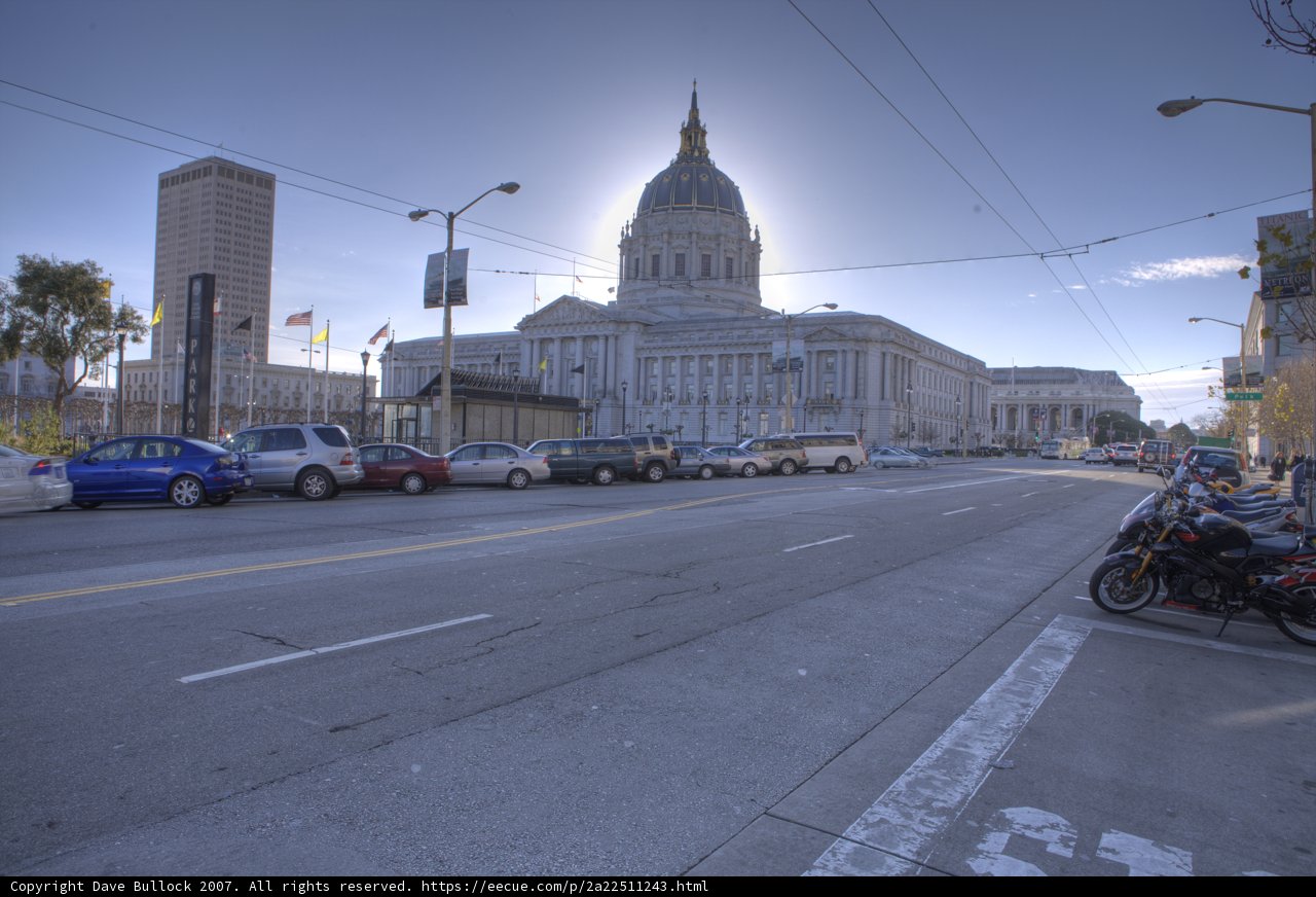 Motorcycle in the Metropolis