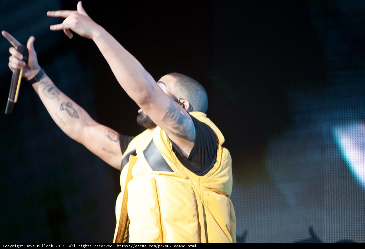 Drake Rocks the O2 Arena