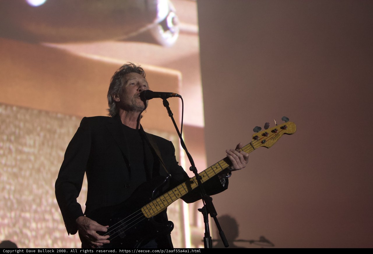 Roger Waters Rocks the Crowd with his Bass