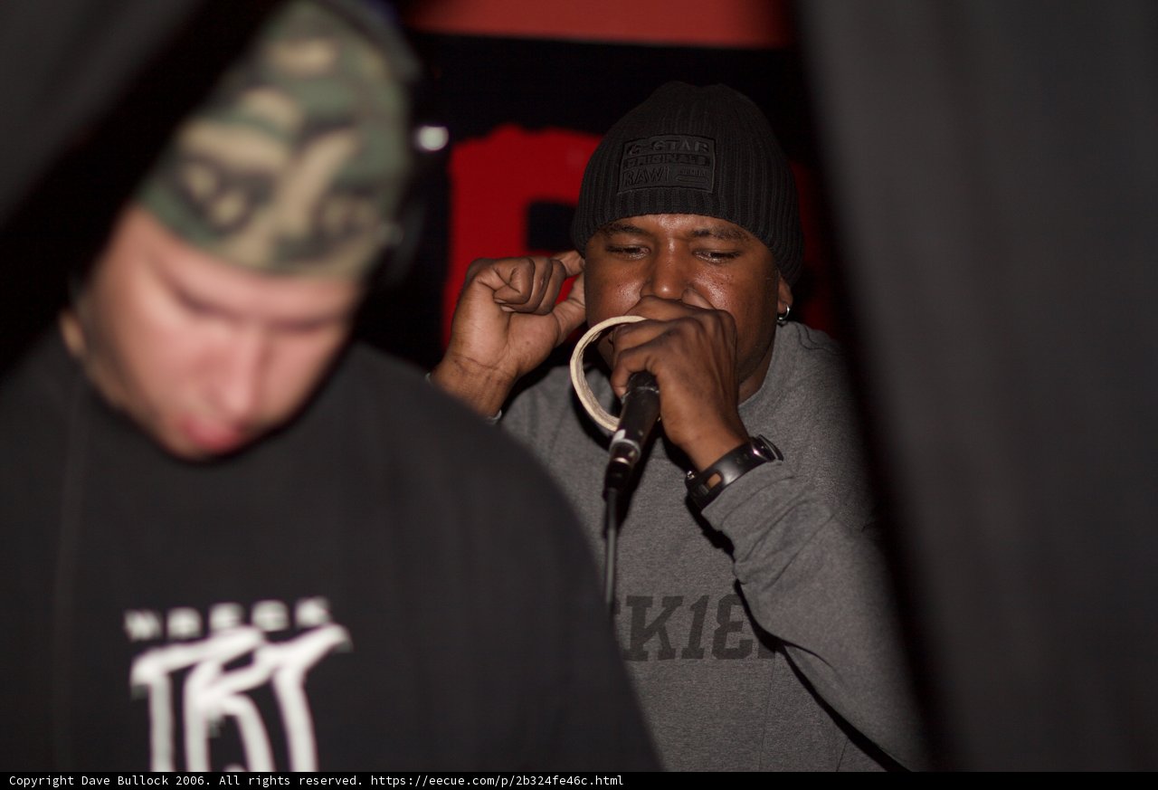 Steve J's Musical Performance Caption: Steve J rocks the stage with his beanie and microphone during his musical performance on September 26, 2006.