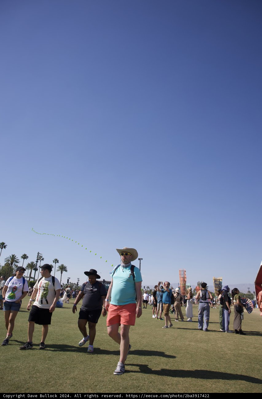 Sunny Strolls at Coachella 2024: Festival Fashion and Fun