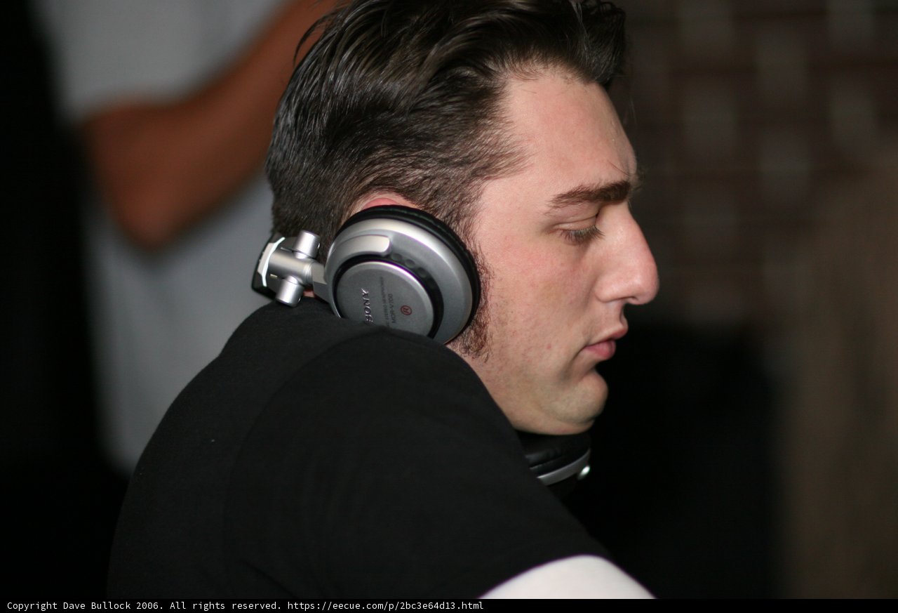 Jamming to the Beat