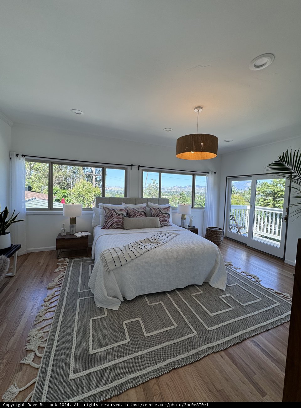Serene Bedroom Retreat