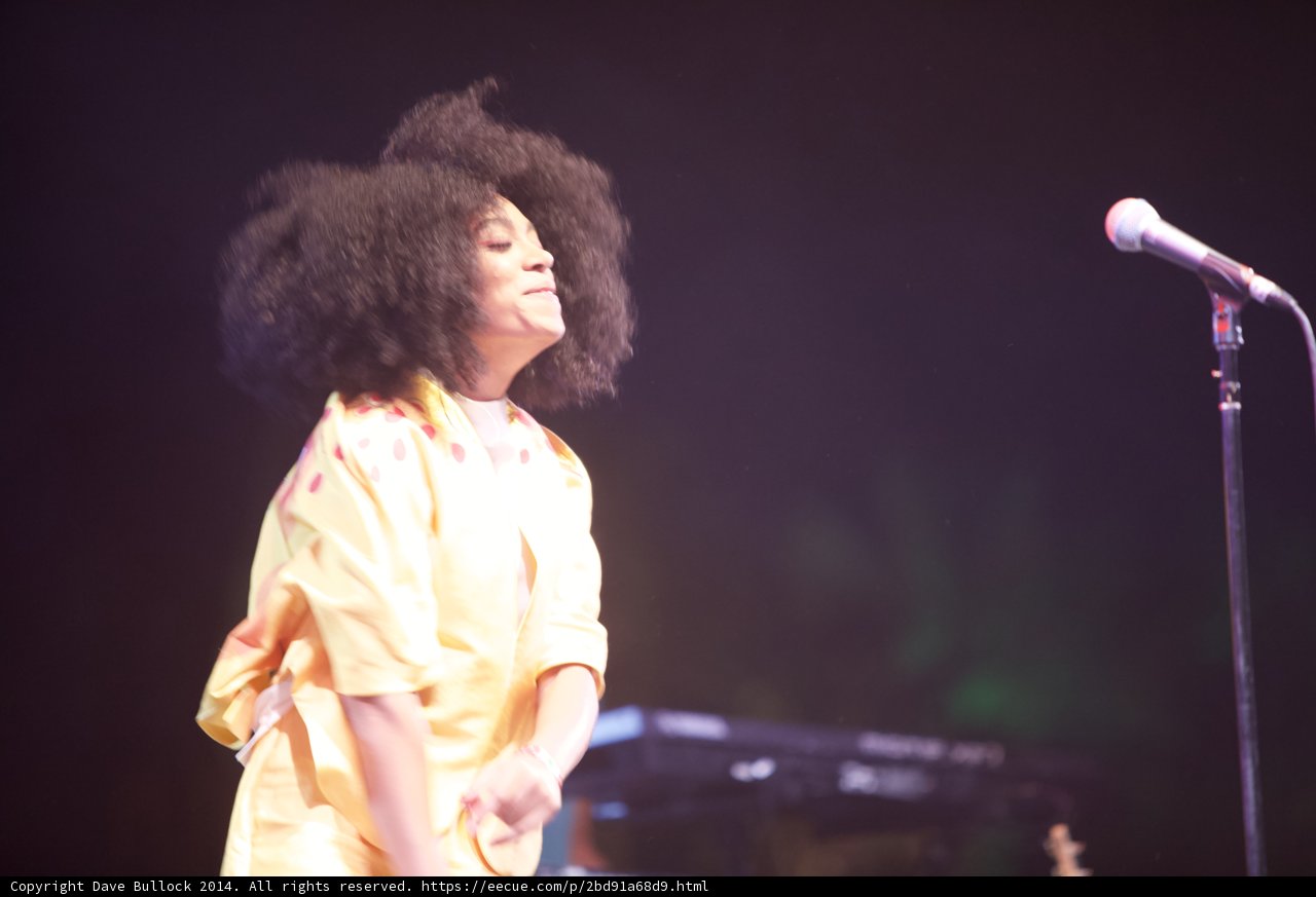 Solange Shines on Coachella Stage