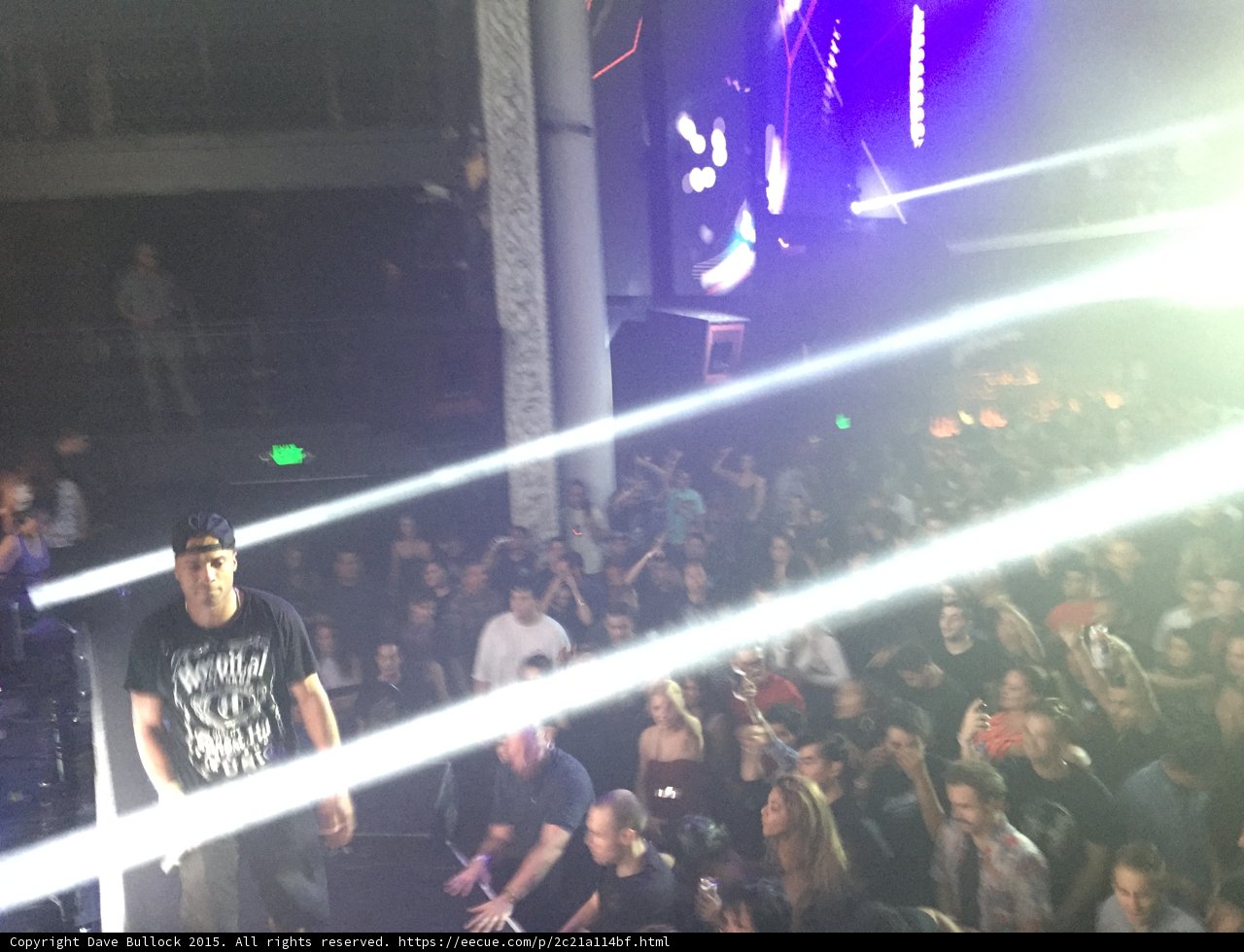 Dynamite MC Lighting Up the Night Club Stage