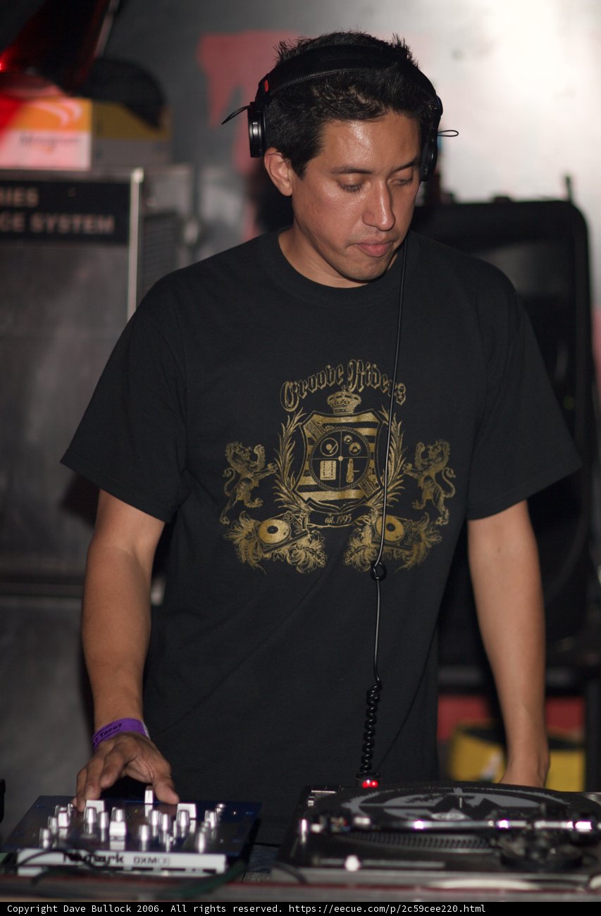 DJ Raul R at the Turntable