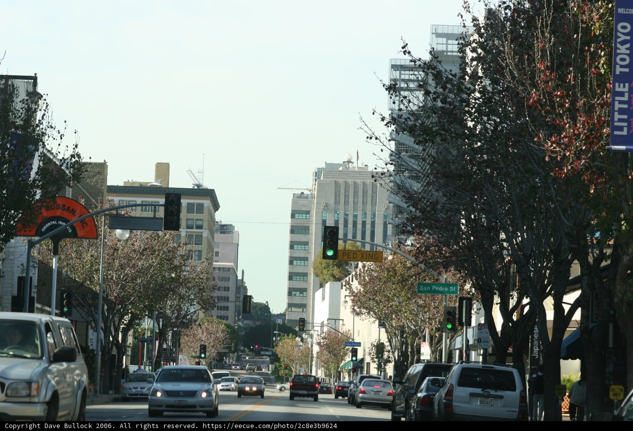 A Busy Metropolis Intersection