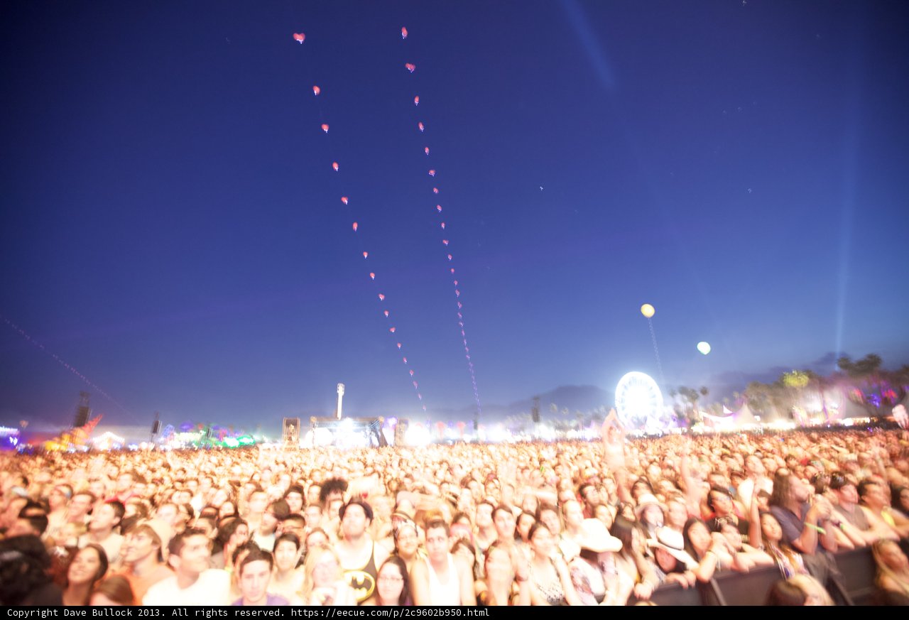 Coachella 2013: A Sea of People Rocking Out Under the Blue Sky