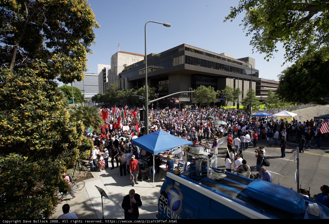 Mayday Rally Draws Massive Crowd in Front of Building