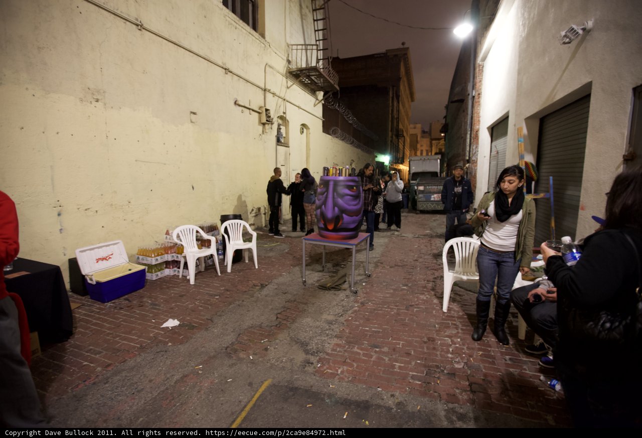 Plata Wine Party in the City Alley