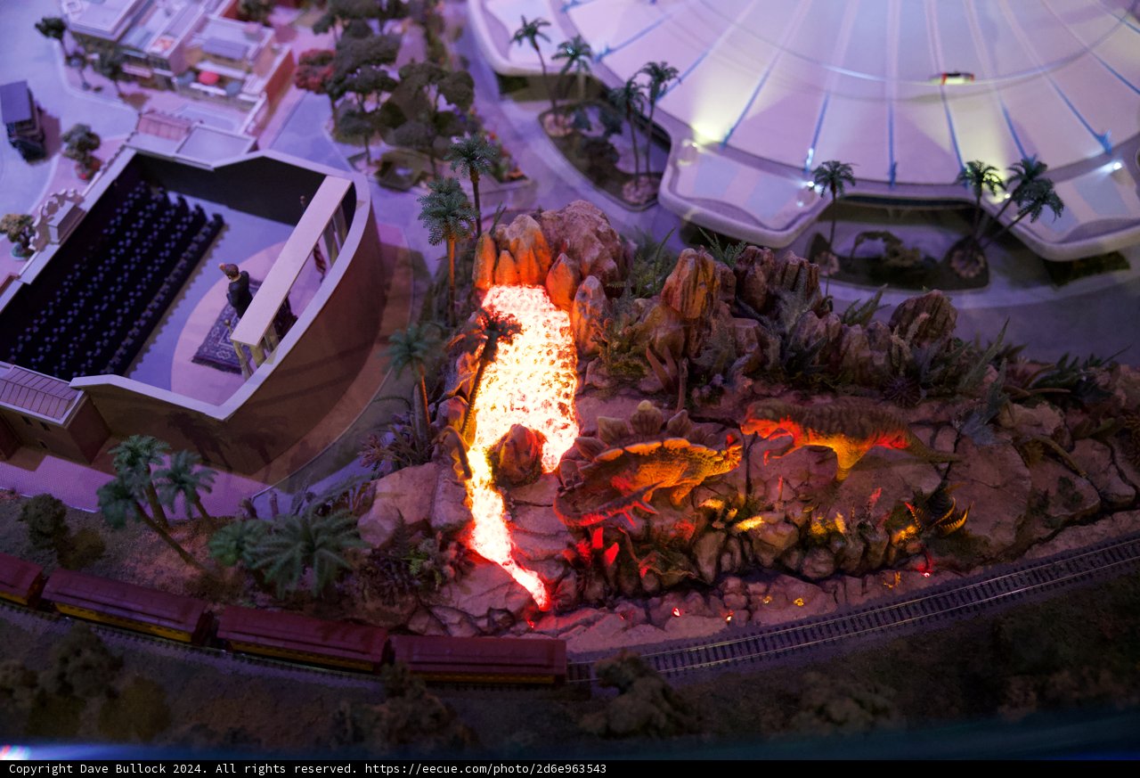 Miraculous Miniature Metropolis