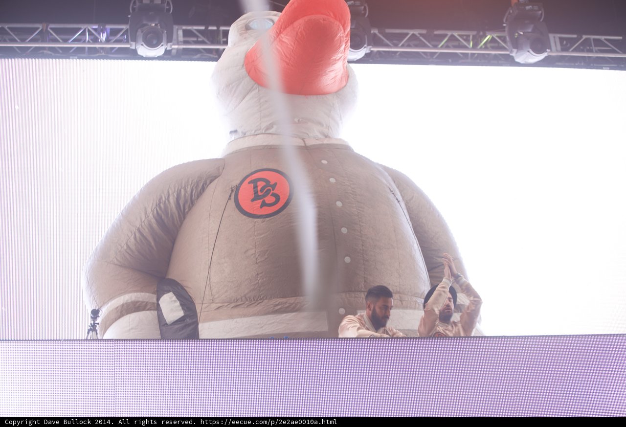 A-Trak and the Giant Inflatable Duck