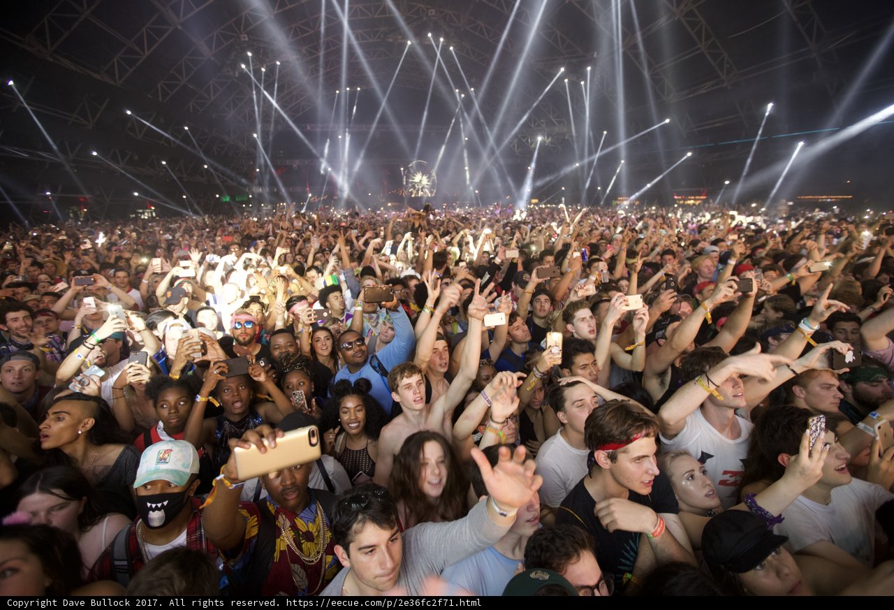 Coachella Crowd Goes Wild