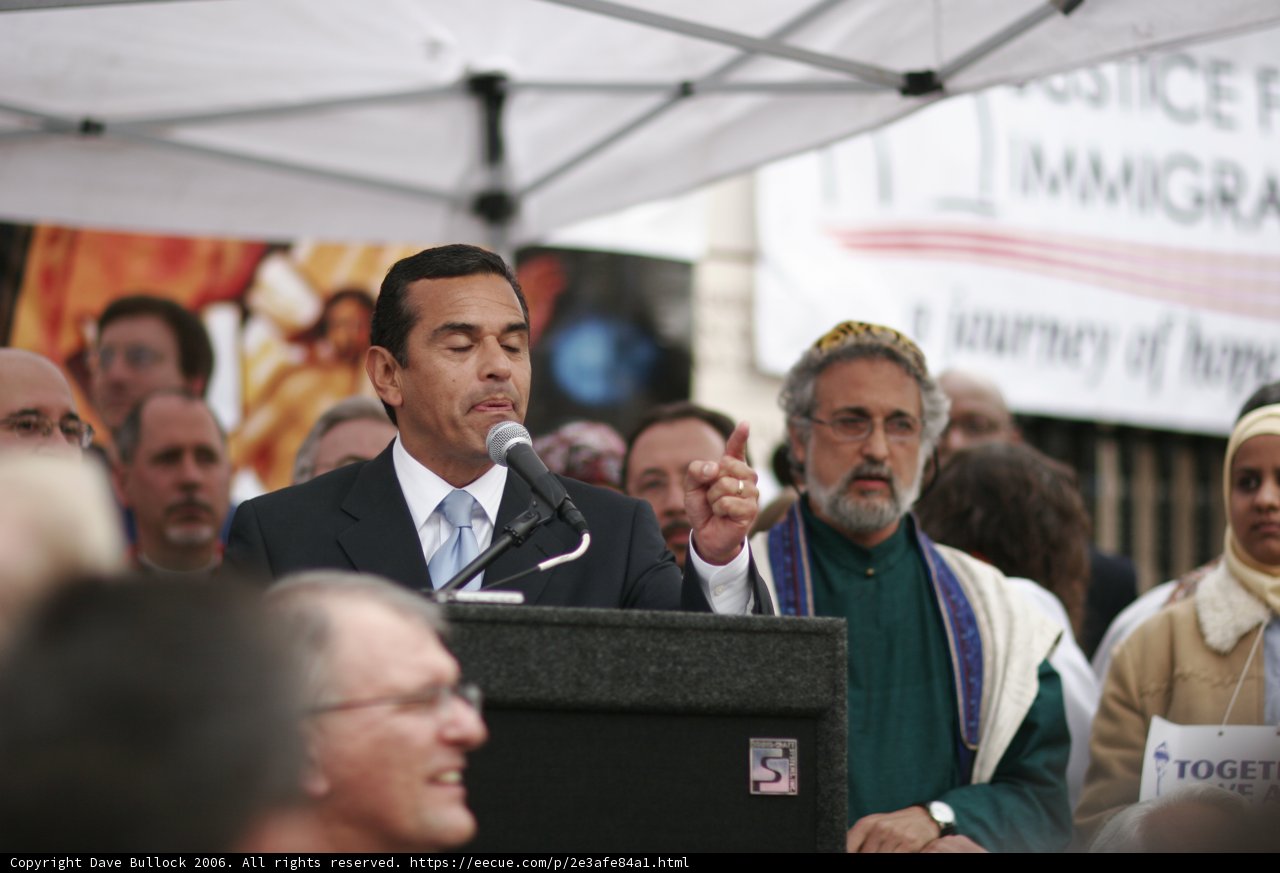 Antonio Villaraigosa Delivers Speech at Podium
