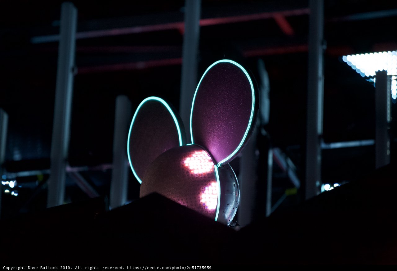 Glowing Mouse Head and Tail