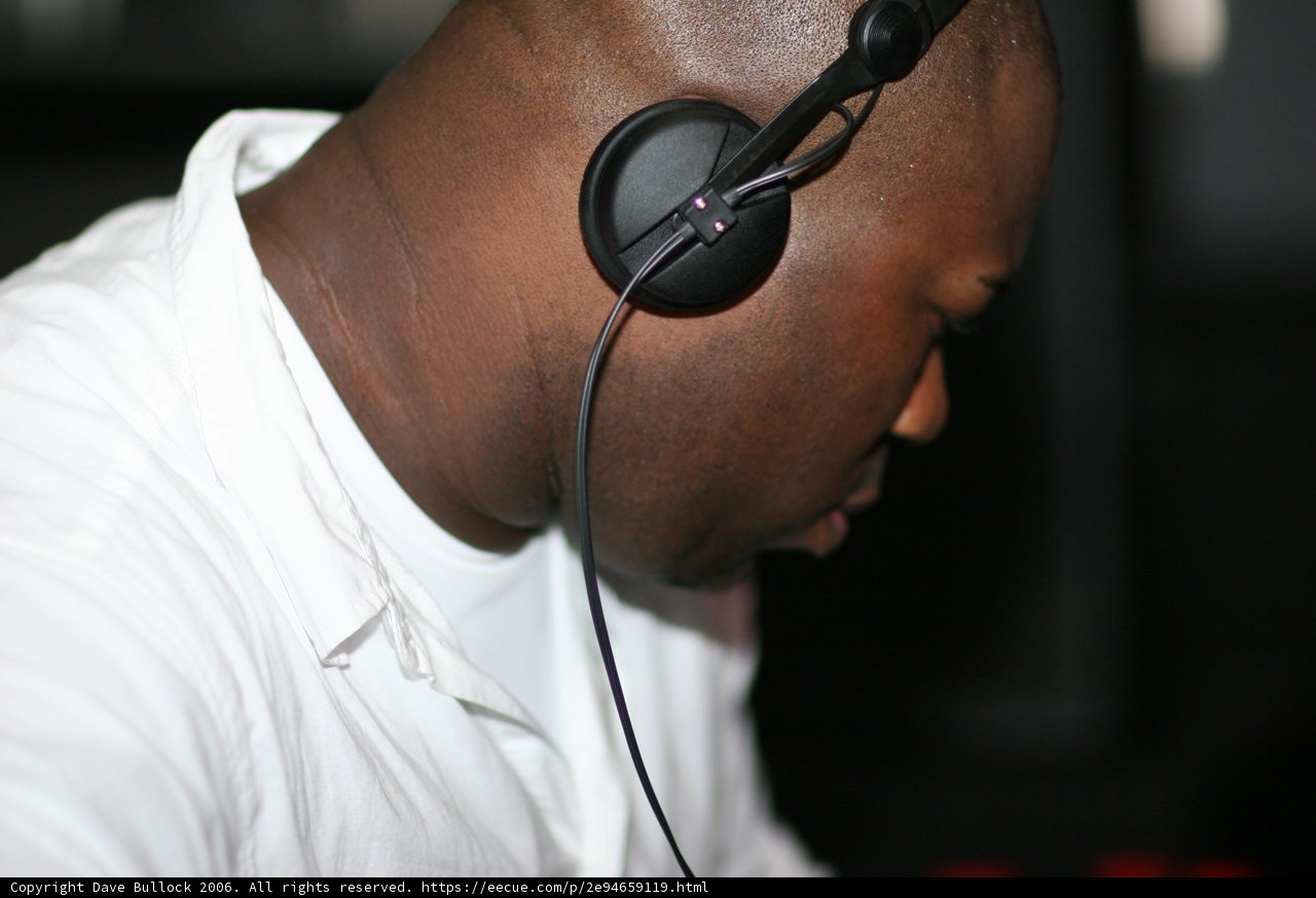 Bass Rush Beat: The Man in Headphones
