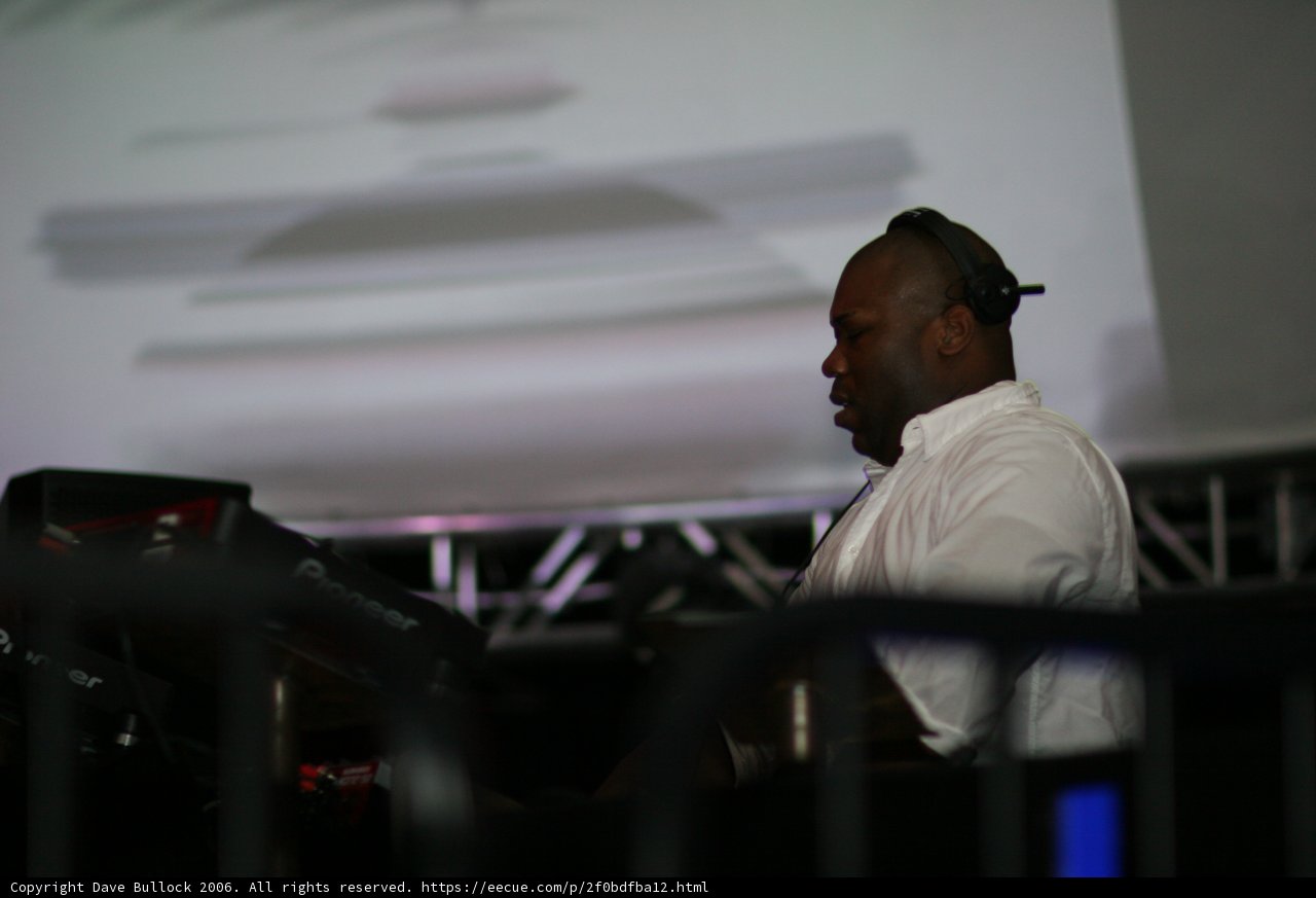 DJ Set in the Crowd