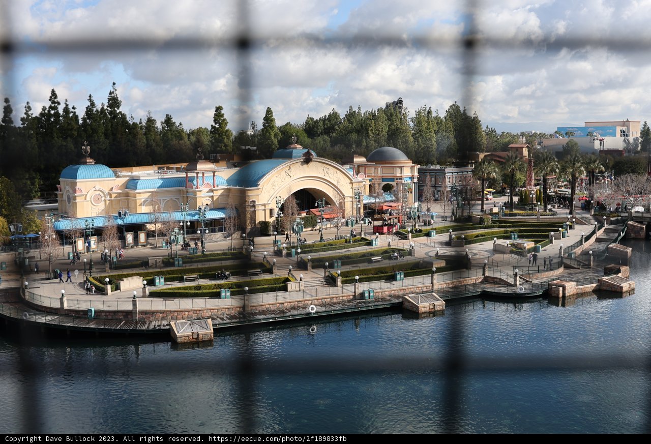 The Urban Waterfront Playground