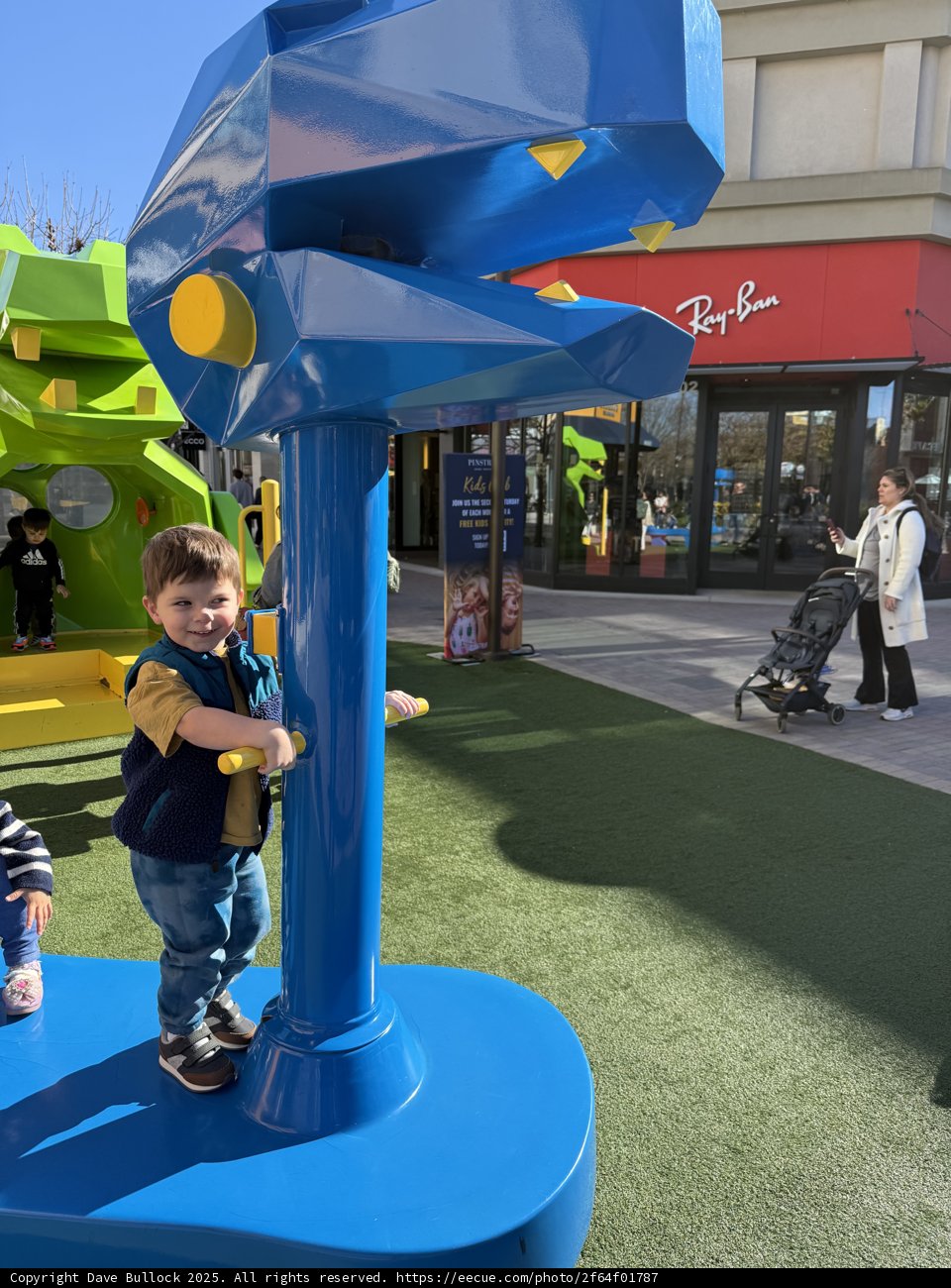 Playground Adventures at Broadway Plaza