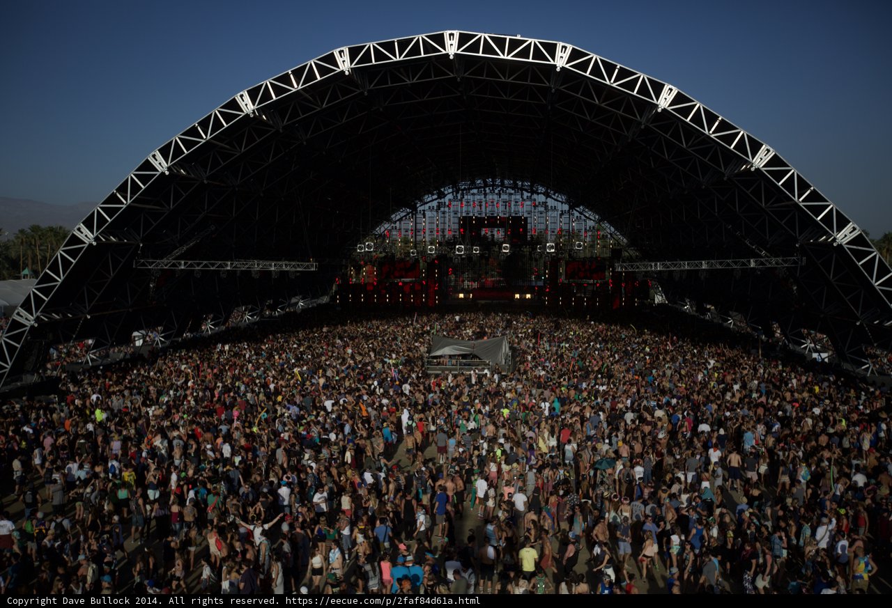 Coachella Crowd Goes Wild