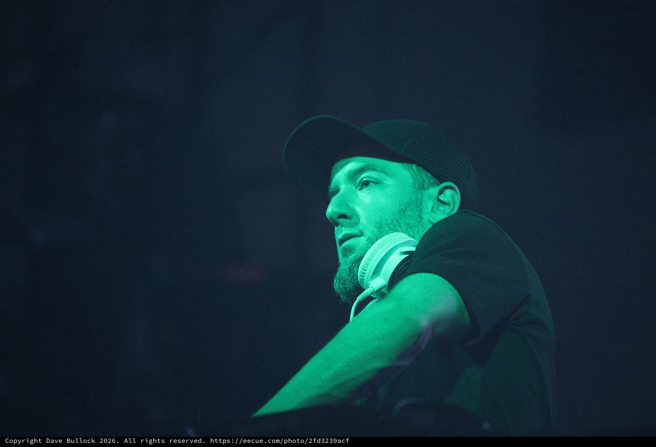 DJ Lost in the Green Glow of Wobbleland