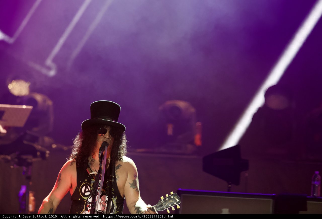 Slash Shredding on Stage in Atlanta