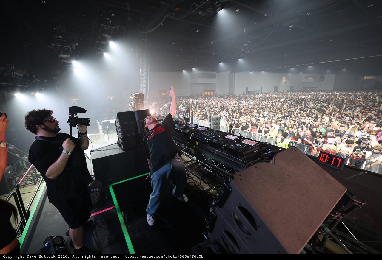 DJ Ignites the Crowd at Wobbleland 2026
