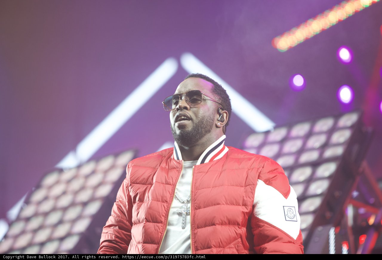 Sean Combs Rocks Solo Performance at Coachella