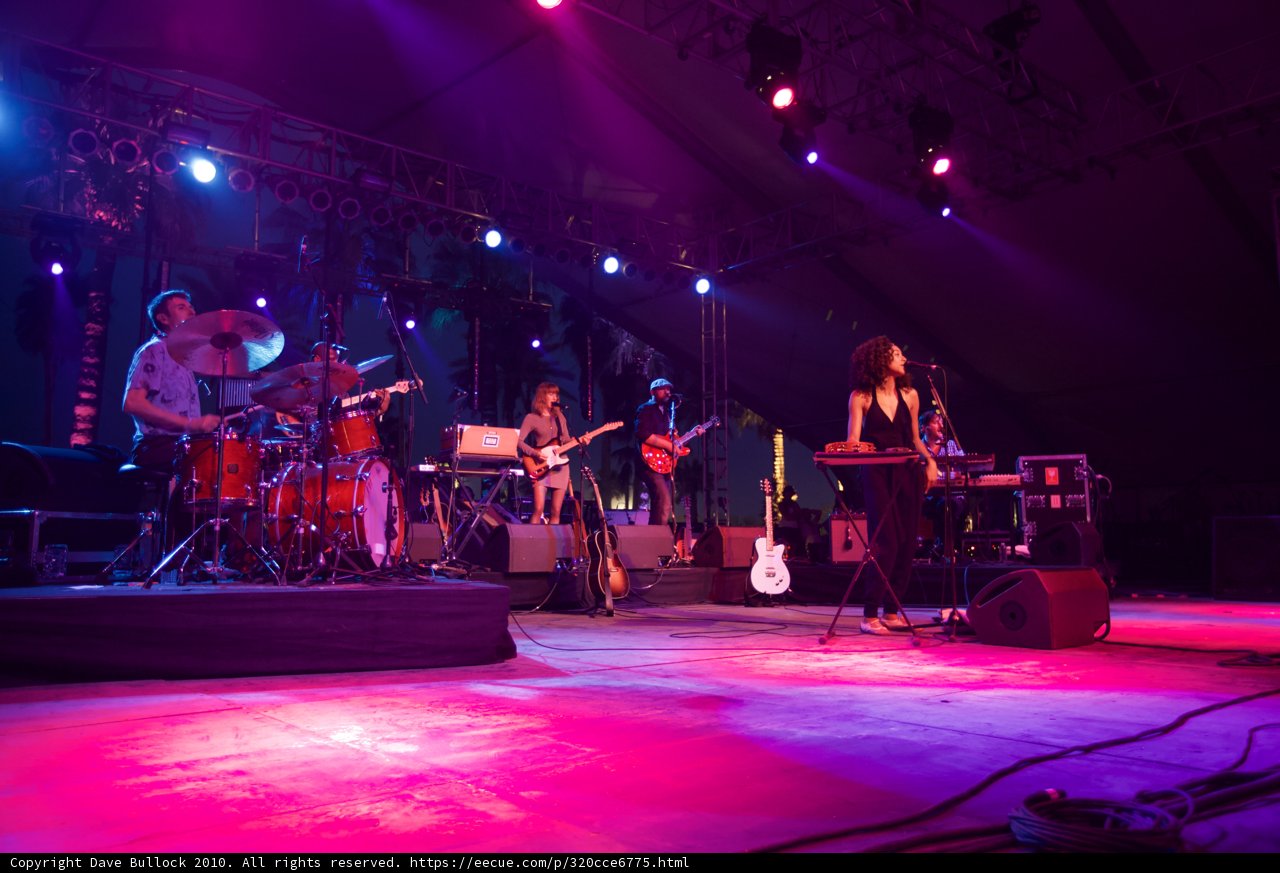 Purple Haze" concert performance