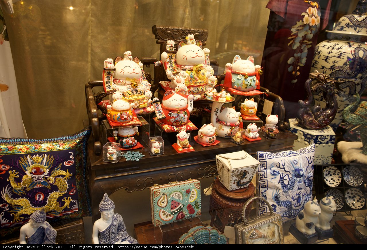 Exquisite Artistry - Chinese Figurines Exhibit
