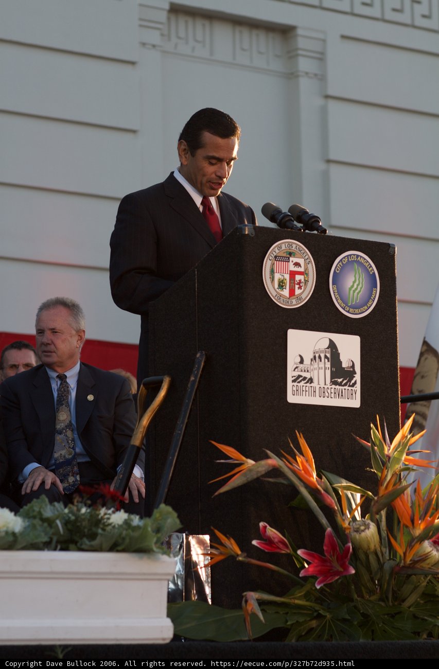 Mayor Antonio Villaraigosa Addresses the Crowd at Press Conference