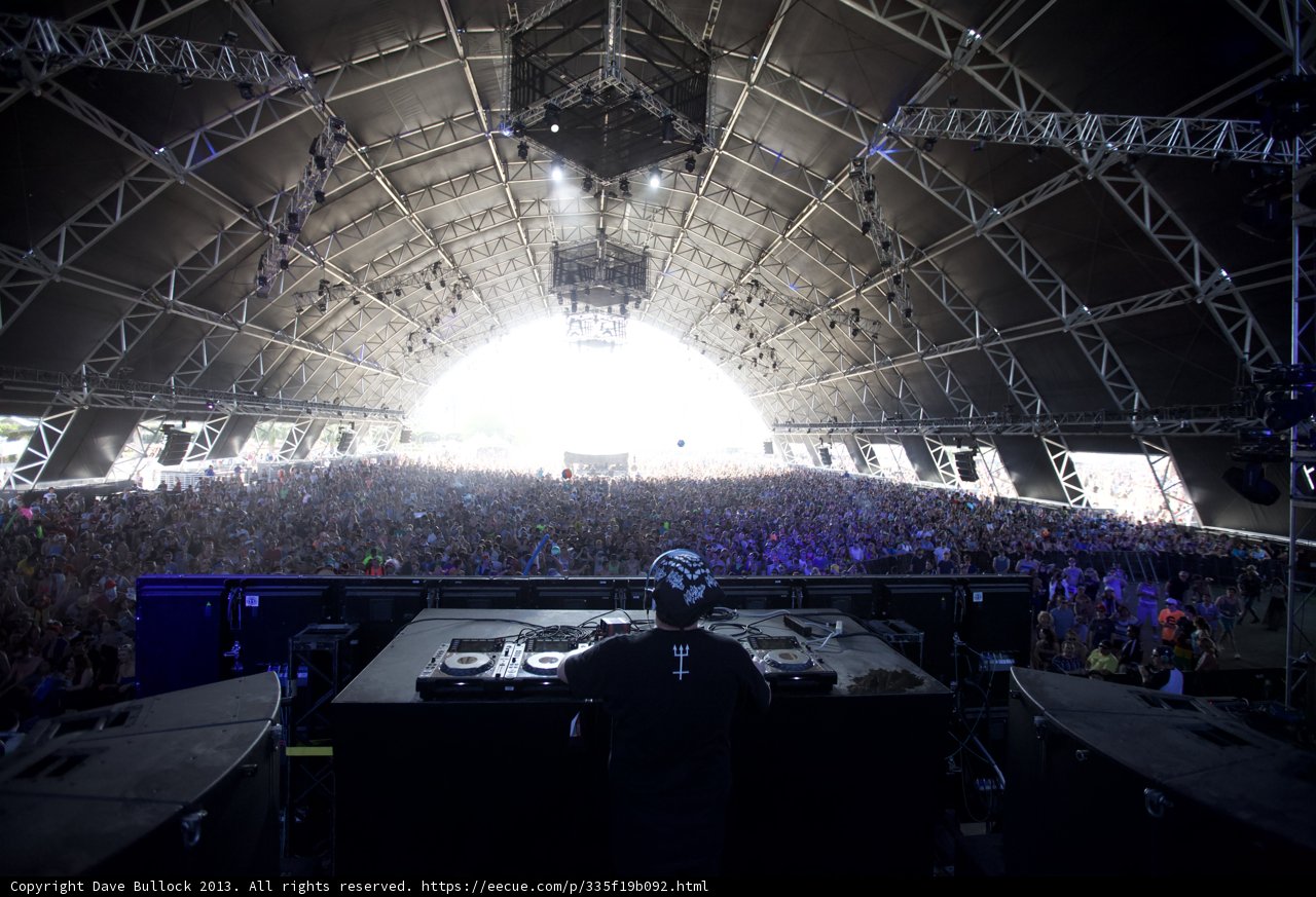 DJ rocks the stage at Coachella