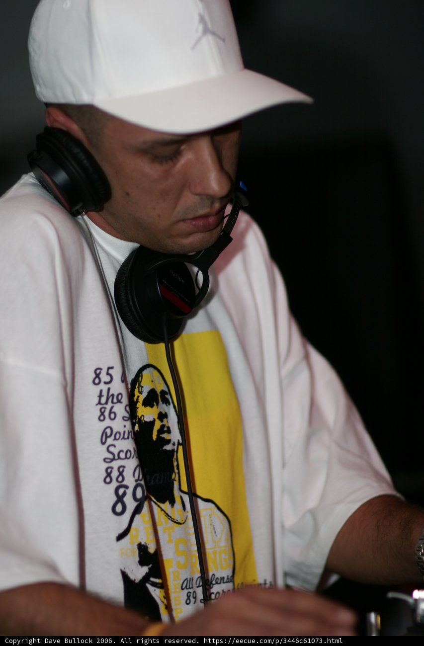 The DJ S in White: The Perfect Balance of Respect and Art