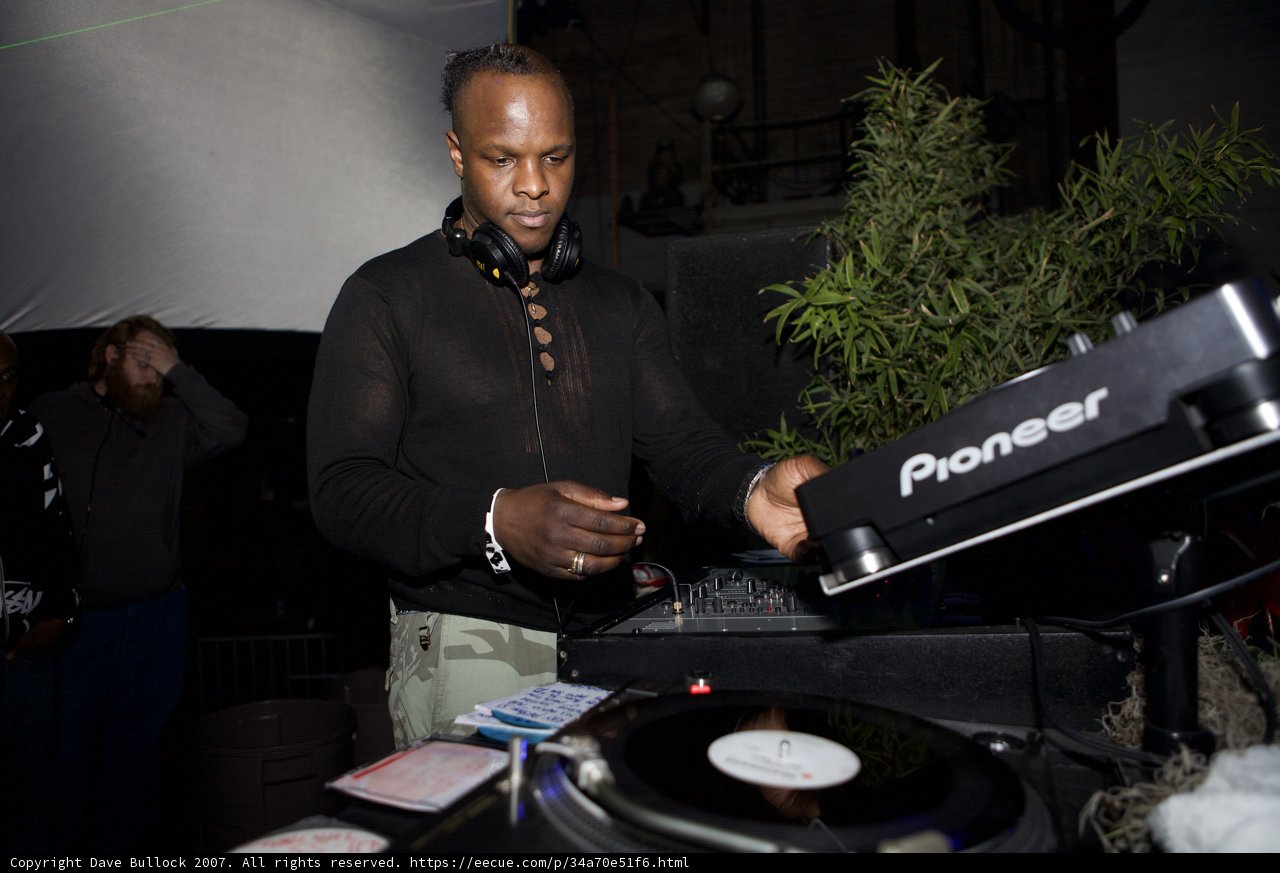 Groove Master: DJ SS Spinning the Beats