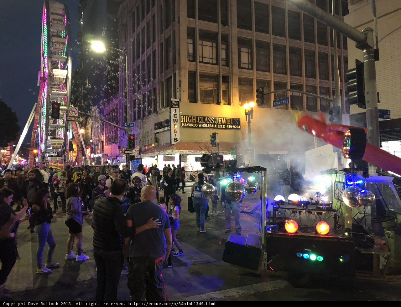 Nightlife in the Metropolis