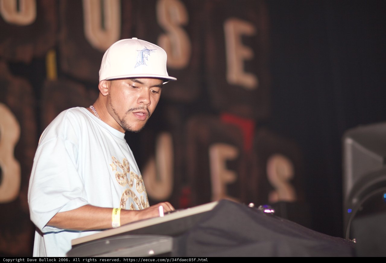 DJ Craze Entertaining the Crowd with his Keyboard Skills