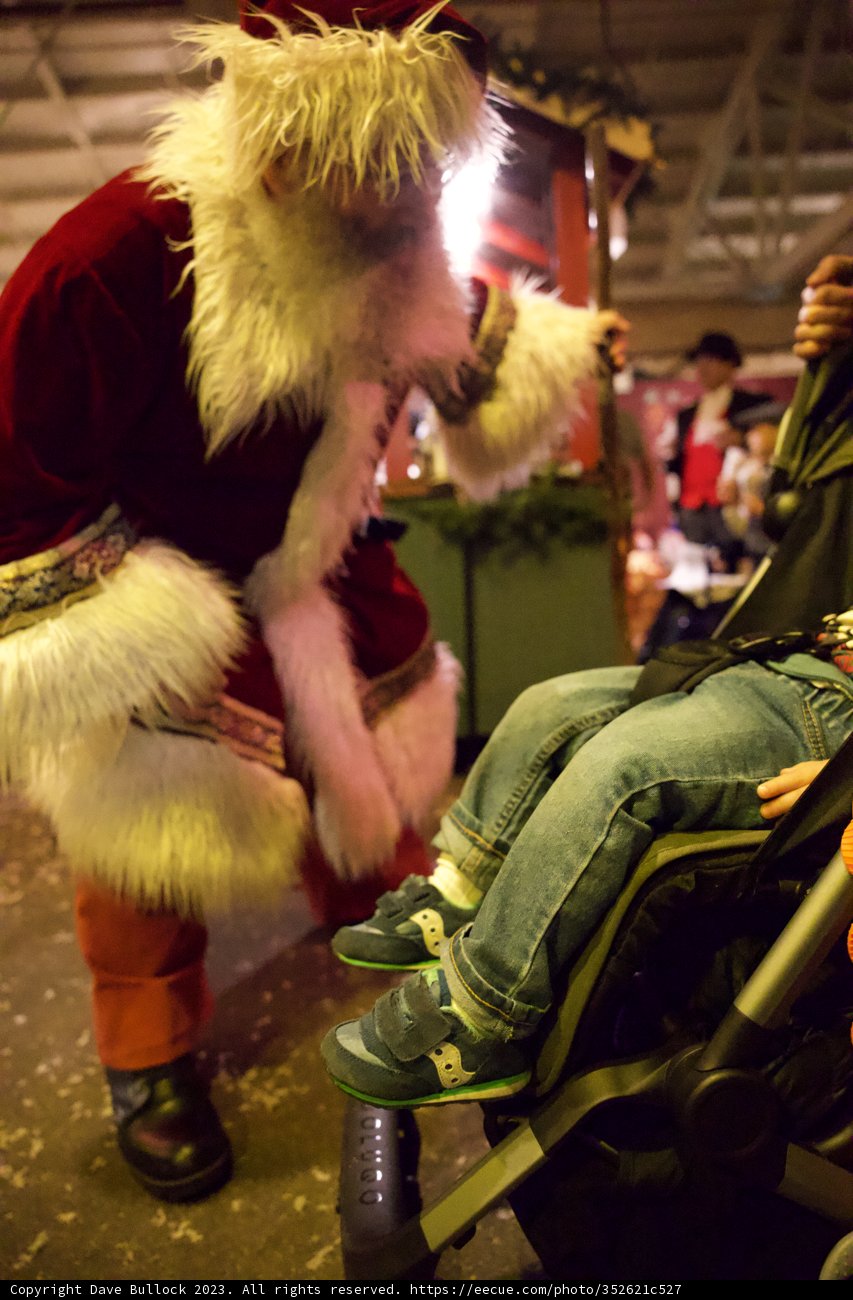 A Yuletide Encounter at 2023 Dickens Christmas Fair