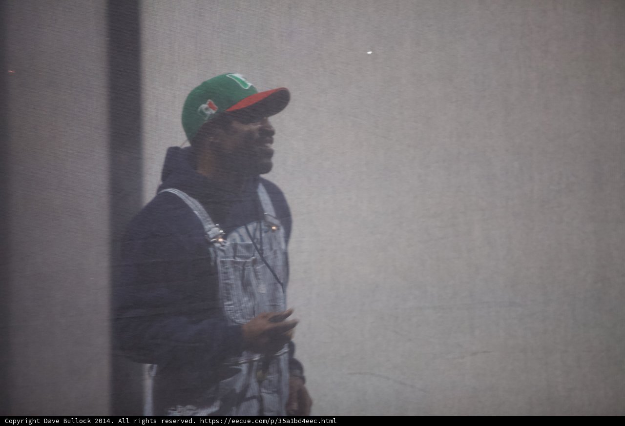 André 3000 Rocks a Classic Baseball Cap