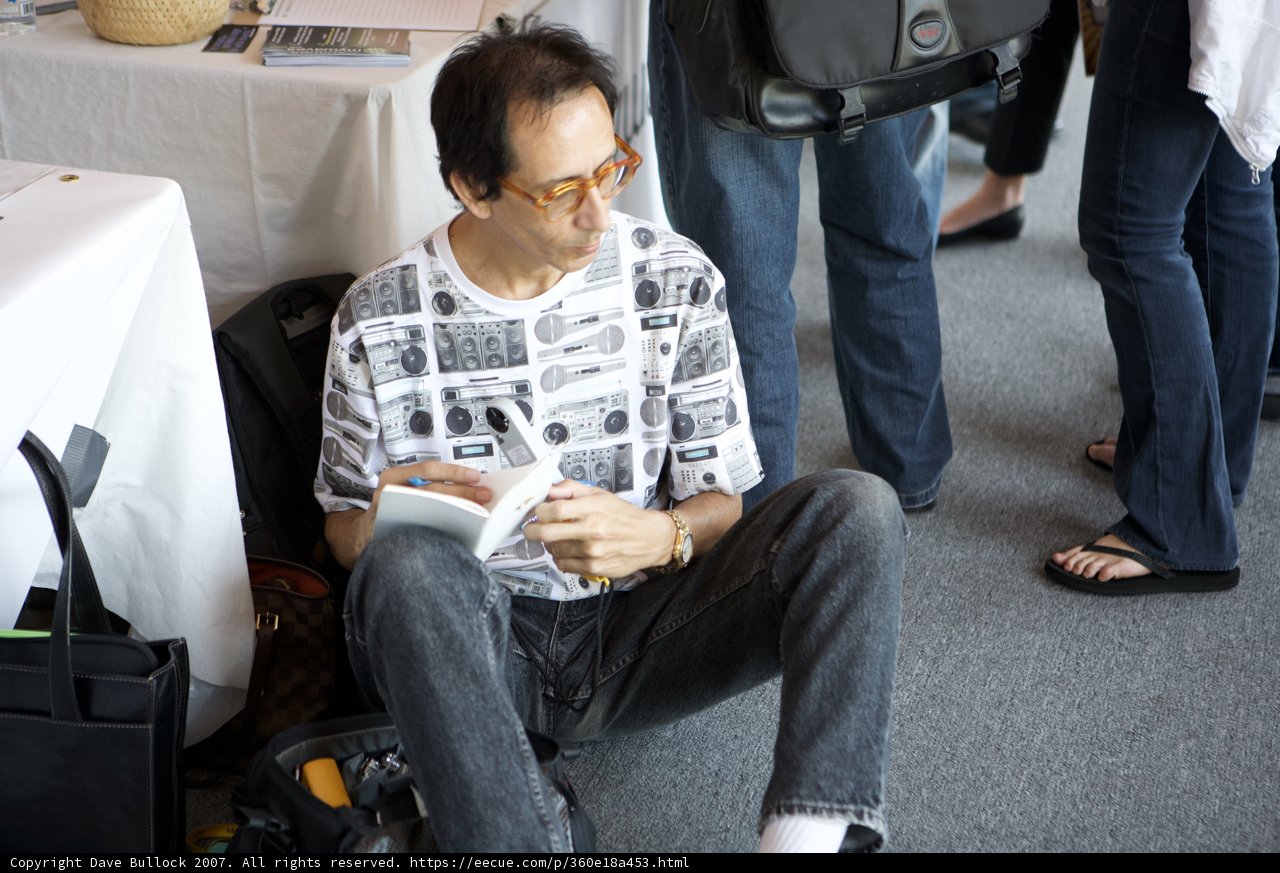 The Reader on the Floor
