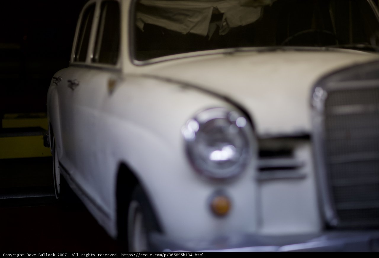 Vintage Coupe with Spoke Wheels