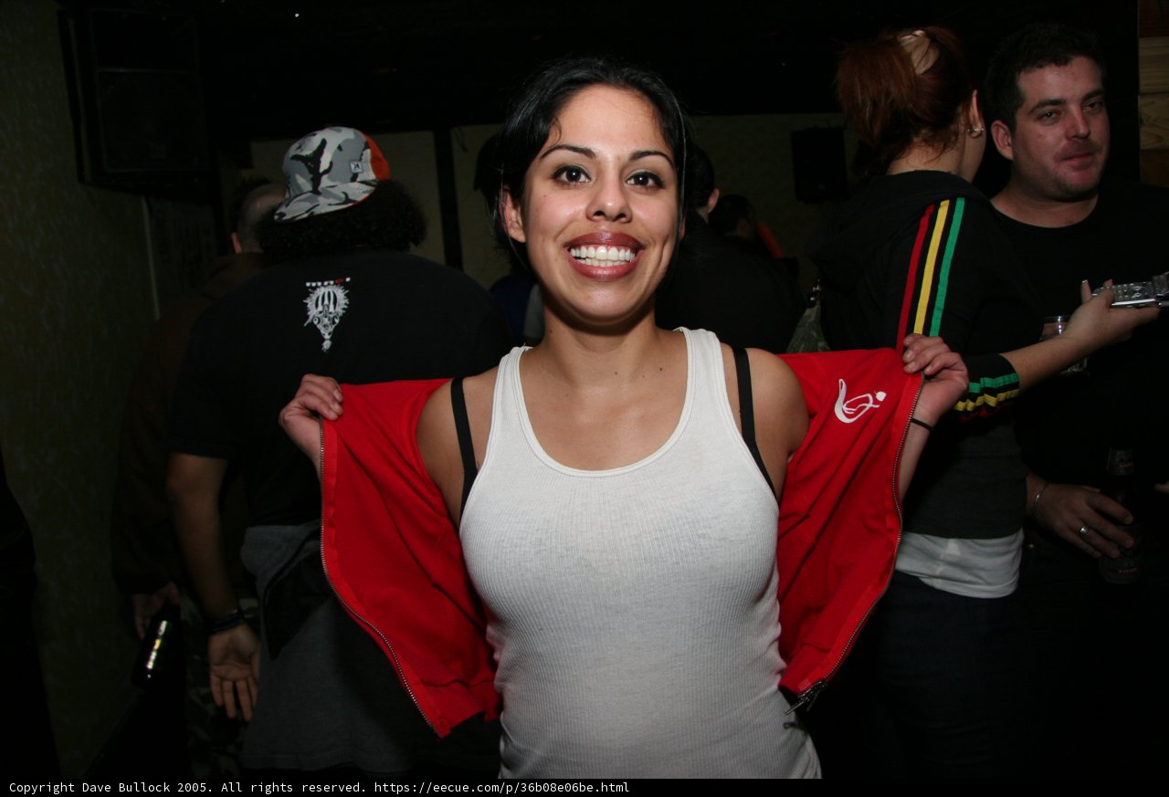Red Shirt Wonder